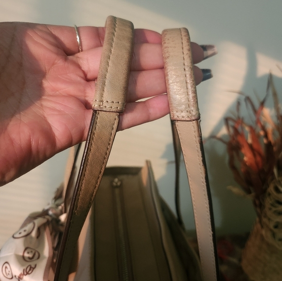 Coach Tan and Brown Tote Bag - Picture 15 of 15